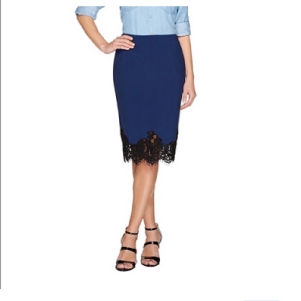 G.I.L.I. Navy pencil skirt size 6